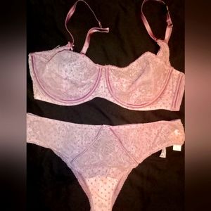 Victoria Secret Bra and panties set size 36D